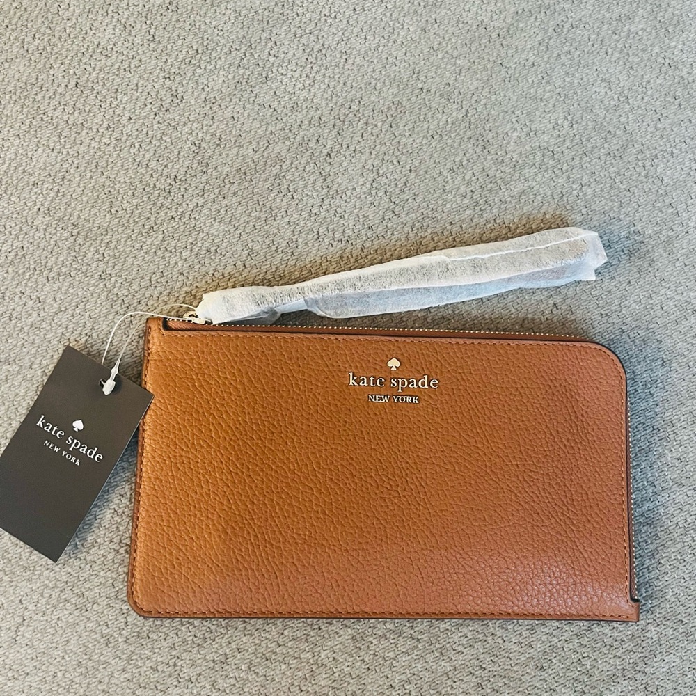 Kate spade zipper wristlet / wallet